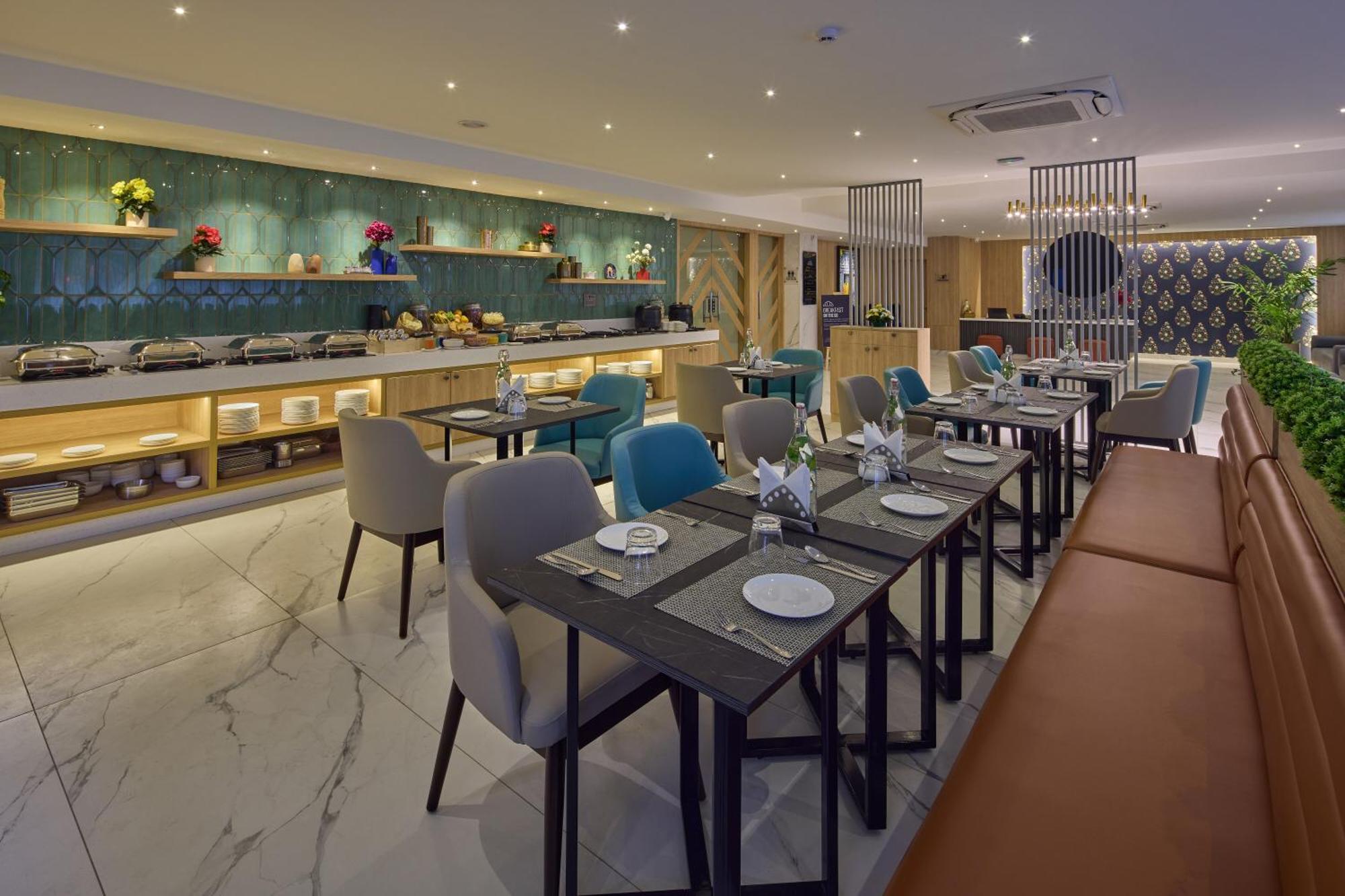 Grand Continent Hebbal A Sarovar Portico Affiliate Hotel بنغالور المظهر الخارجي الصورة